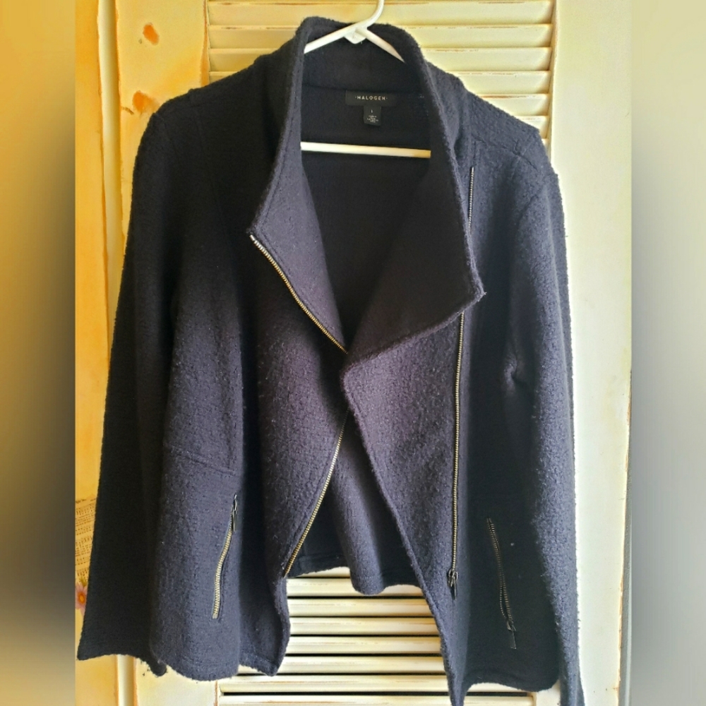 Halogen Black Jacket with Zipper Details
